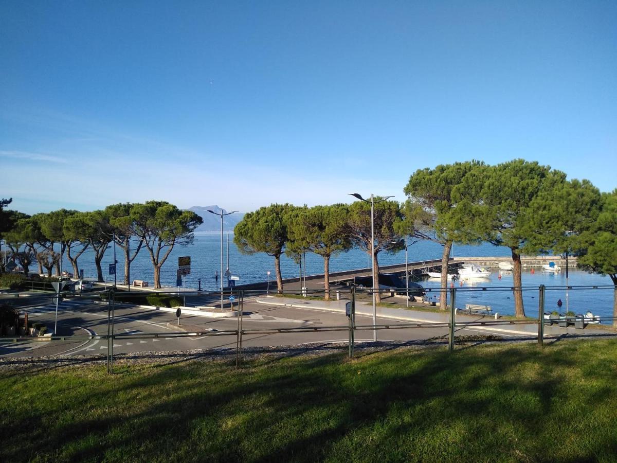 Albergo Grifone 1891 Peschiera del Garda Kültér fotó